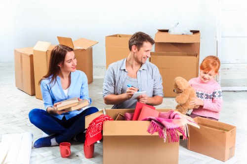 Moving boxes from a New Malden flat with access considerations